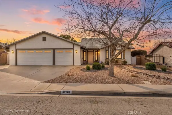 42307 61st St W, Quartz Hill, CA 93535