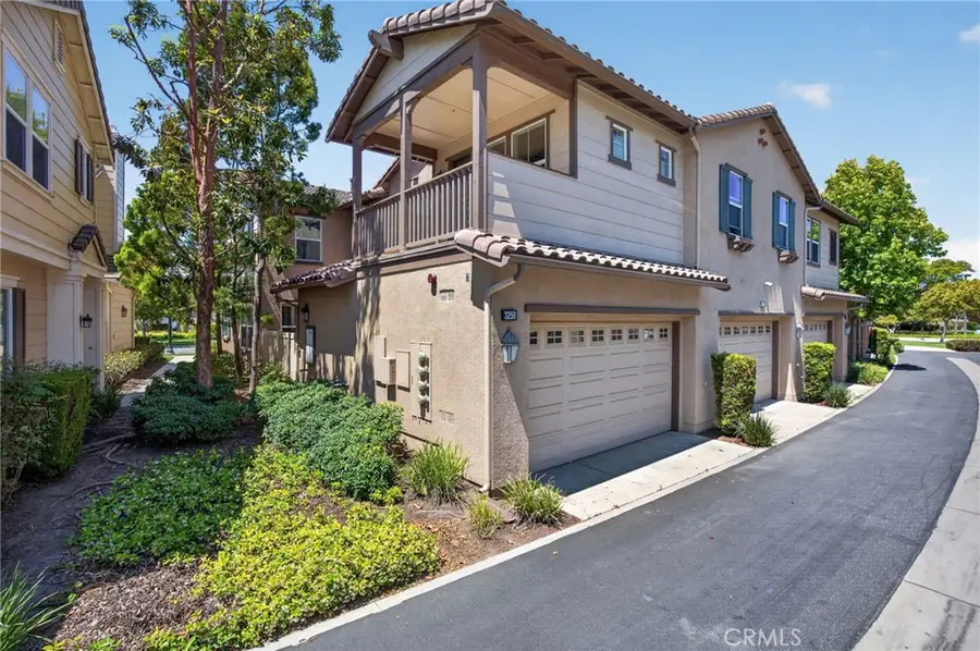 3258 London, Oxnard, CA 93036 - #3