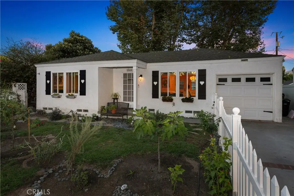 1504 W Chandler Boulevard, Burbank, CA 91506 - #1
