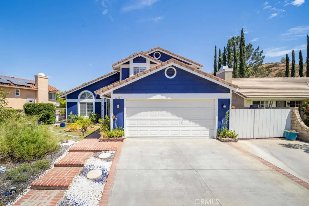 22237 Birmingham Place, Saugus, CA 91350 - #1