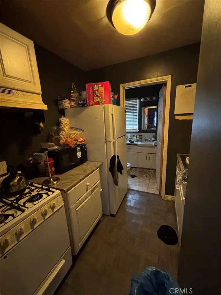 723 E 6th, Long Beach, CA 90802 - #2
