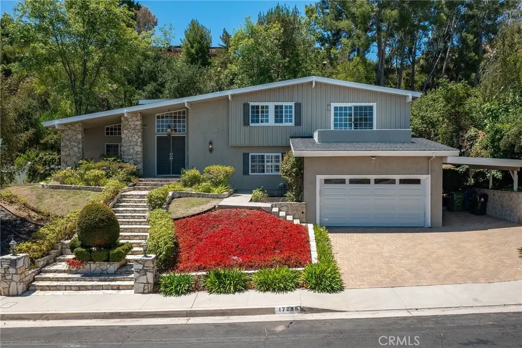 17248 Quesan, Encino, CA 91316 - #1
