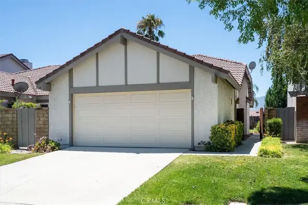 15822 Ada Street, Canyon Country, CA 91387