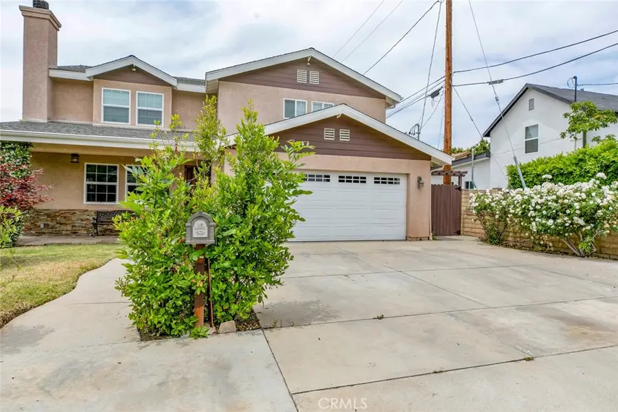 7129 Forbes Avenue, Lake Balboa, CA 91406 - #3