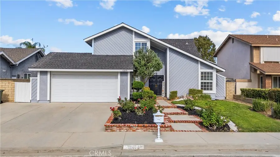 25676 Lochmoor, Valencia, CA 91355 - #2