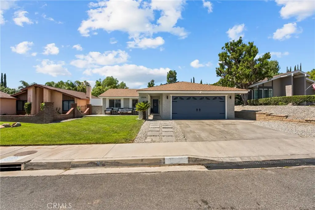 23026 Posada, Valencia, CA 91354 - #1