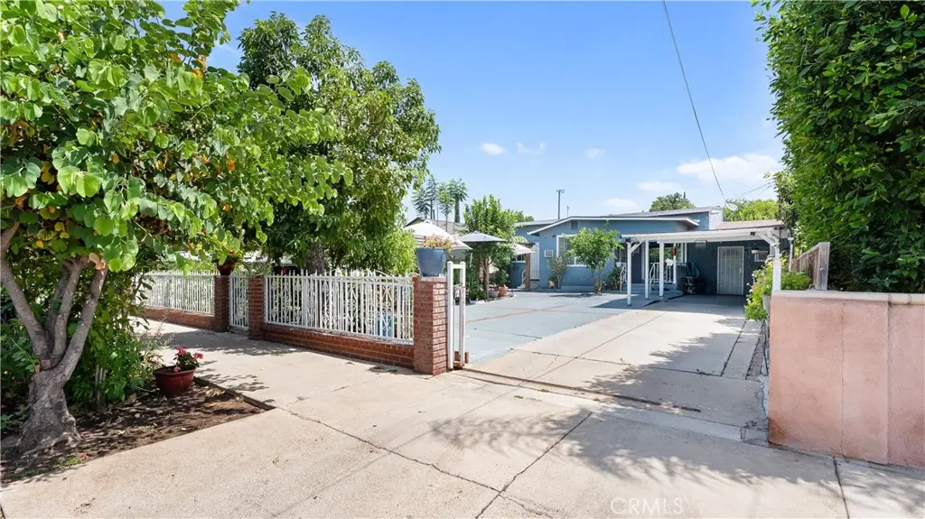 11532 Amboy, San Fernando Valley, CA 91340 - #1