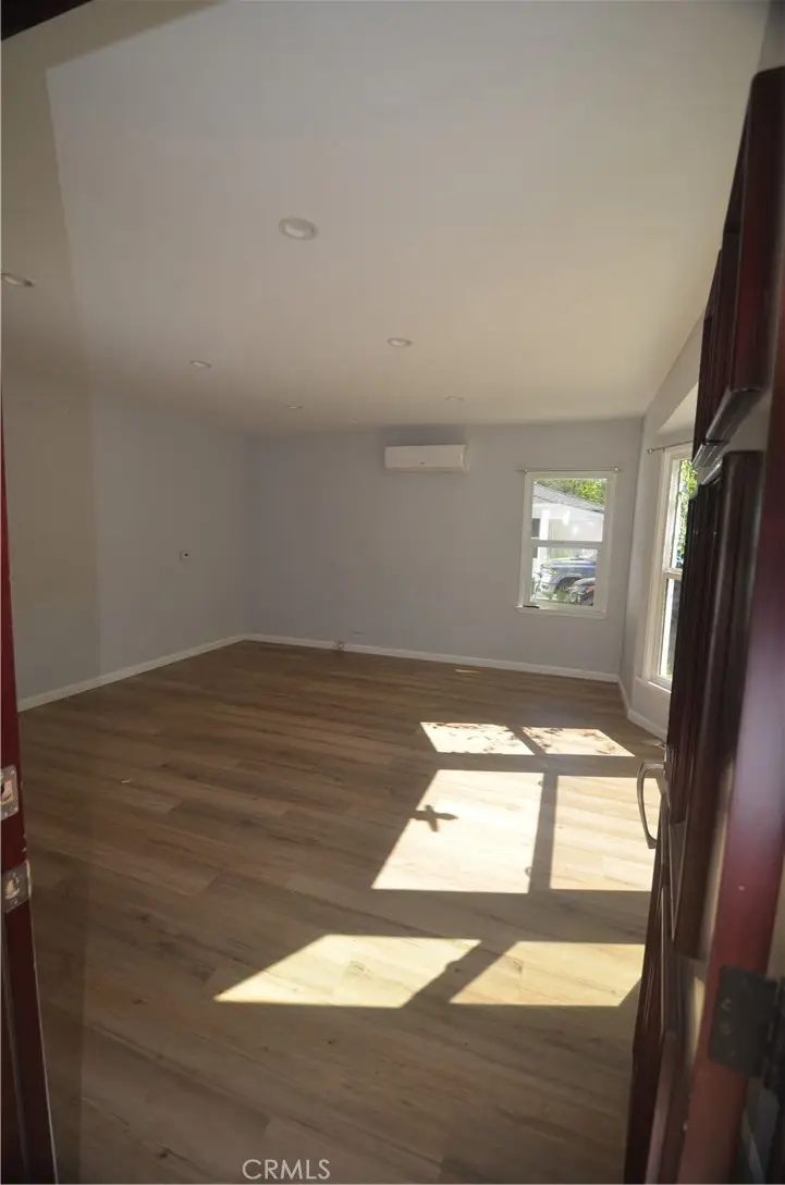 7024 Balcom, Reseda, CA 91335 - #3