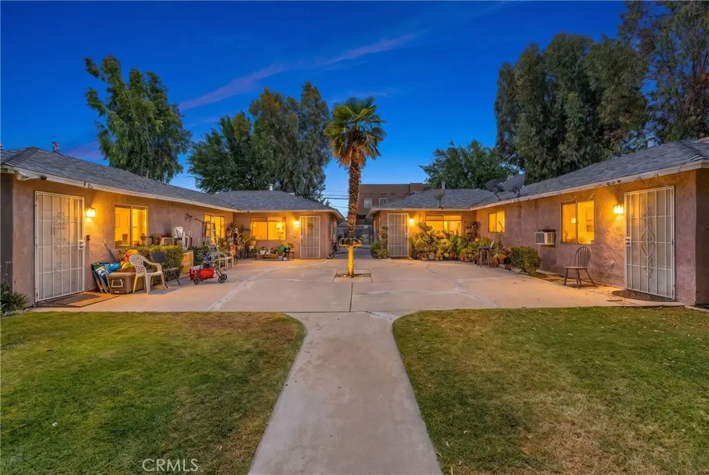 406 408 E Avenue Q7, Palmdale, CA 93550 - #1