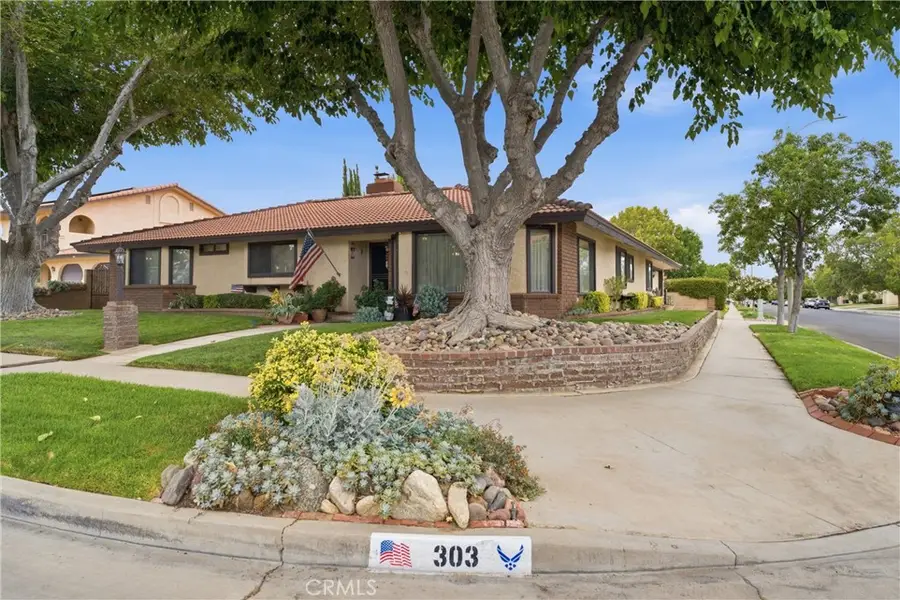 303 Susan Court, Palmdale, CA 93551 - #2