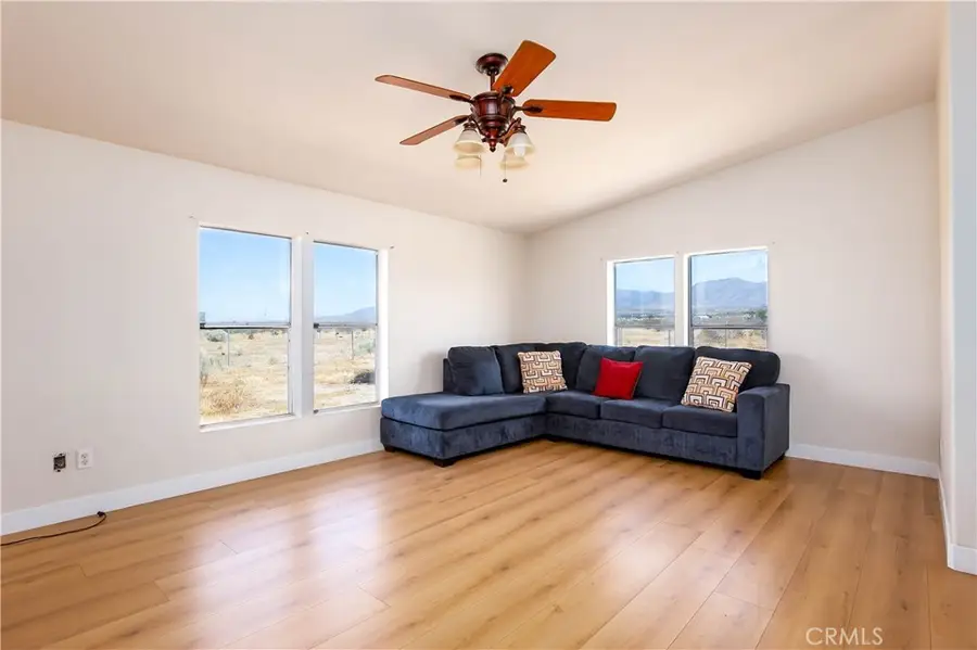 35950 116th E, Littlerock, CA 93543 - #3