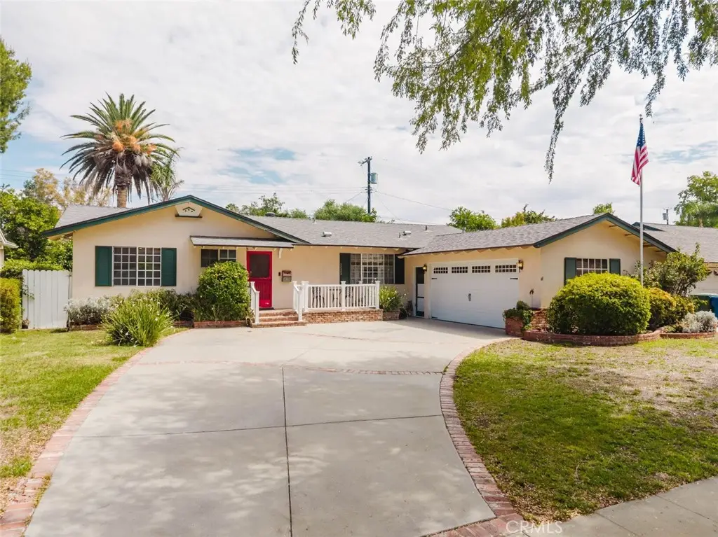 22323 Cantara Street, Canoga Park, CA 91304 - #1