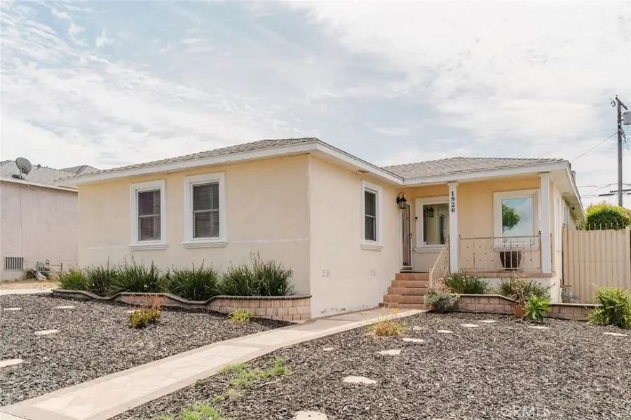 1926 Thoreau Street, Los Angeles, CA 90047 - #2