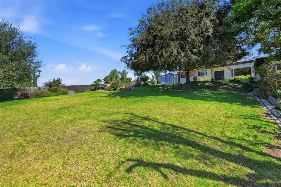 1931 Warmlands Avenue, Vista, CA 92084 - #3