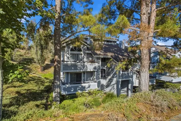26901 Rainbow Glen Drive #643, Canyon Country, CA 91351