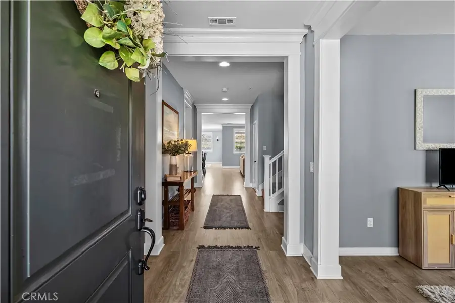 28200 Nield Court, Saugus, CA 91350 - #2