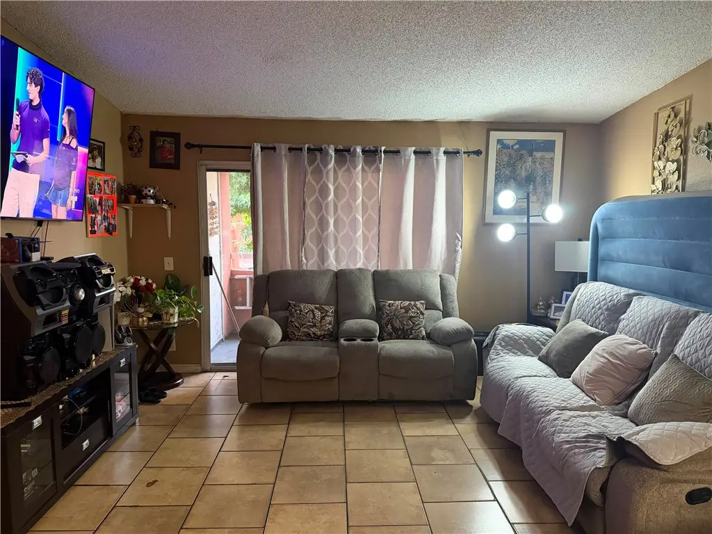 12601 Van Nuys #231, Pacoima, CA 91331 - #1