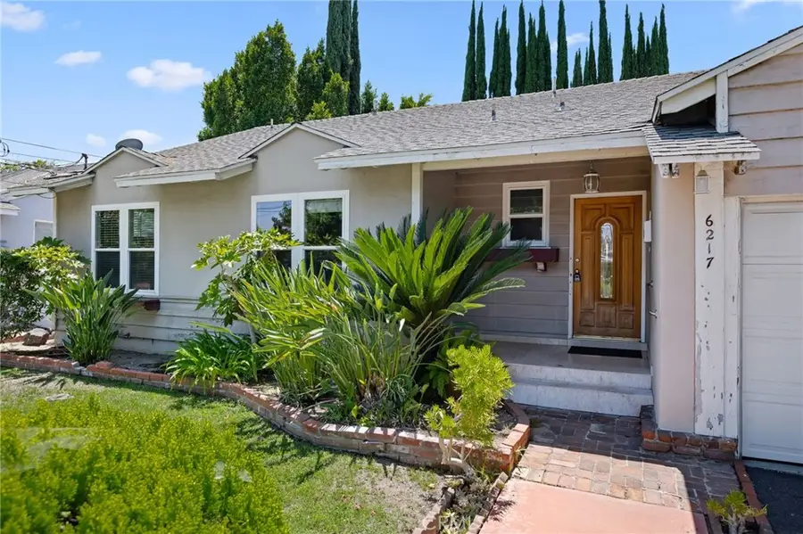 6217 Van Noord Avenue, Valley Glen, CA 91401 - #2