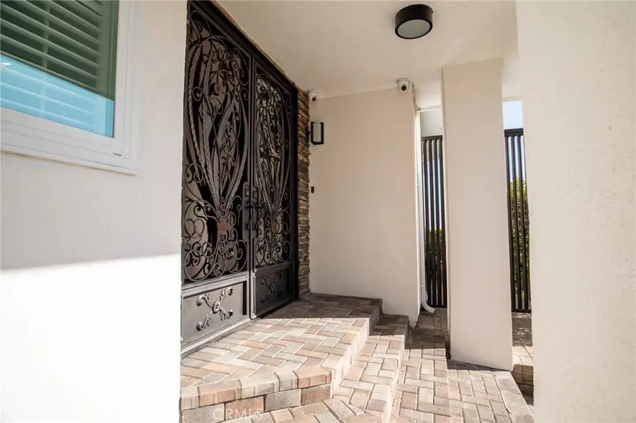 11810 Babbitt Ave, Granada Hills, CA 91344 - #3