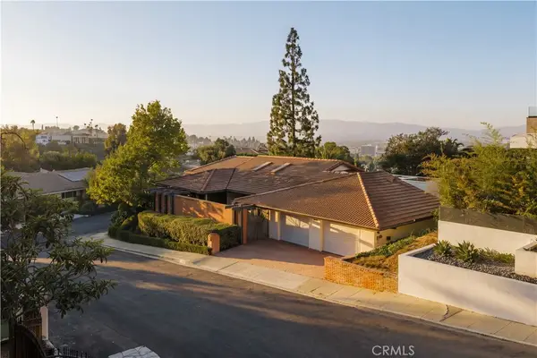 16347 Mandalay Drive, Encino, CA 91436