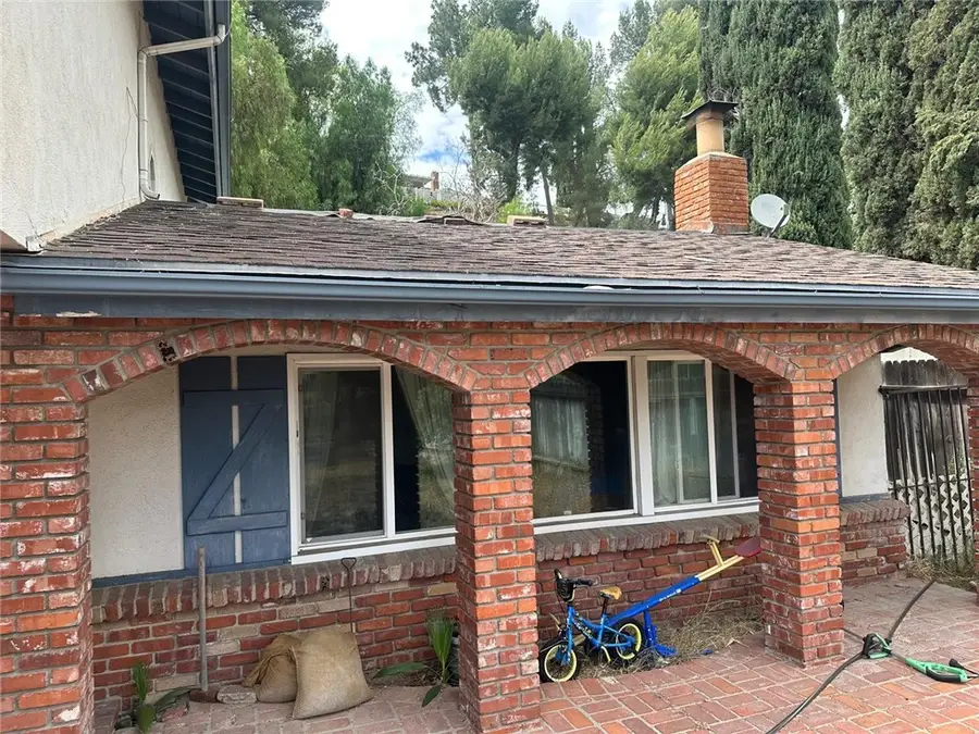 22107 Barbacoa, Saugus, CA 91350 - #2