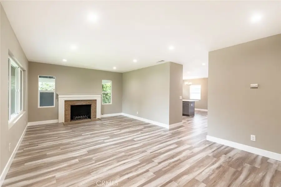 6633 Costello Avenue, Valley Glen, CA 91405 - #3