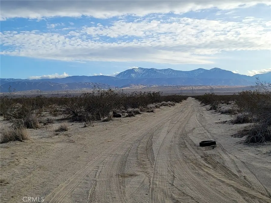 0 190 St E & Ave T4, Palmdale, CA 93591 - #3