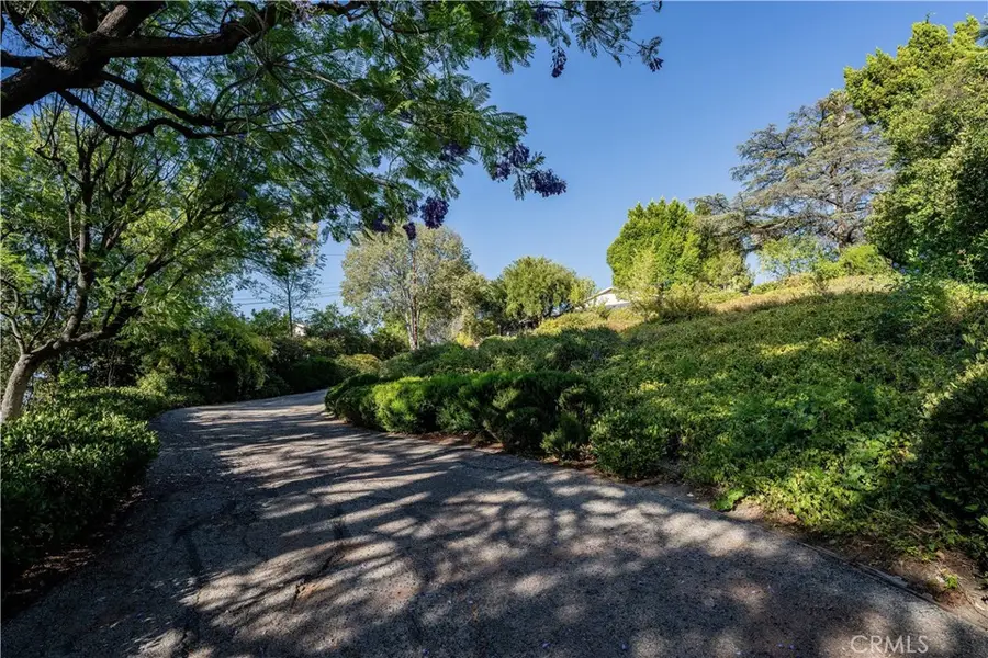 5950 Winnetka, Woodland Hills, CA 91367 - #2