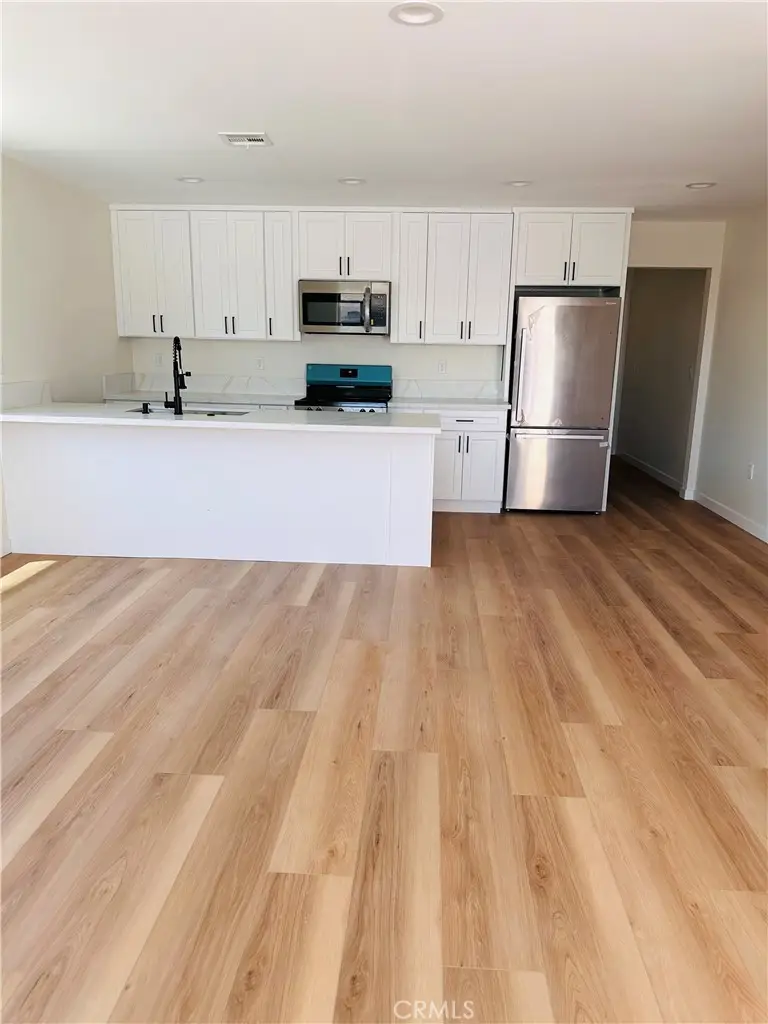 13447 Filmore, Pacoima, CA 91331 - #2