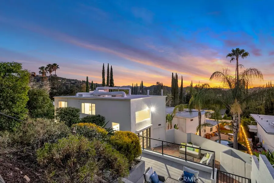 4392 Pampas Road, Woodland Hills, CA 91364 - #2