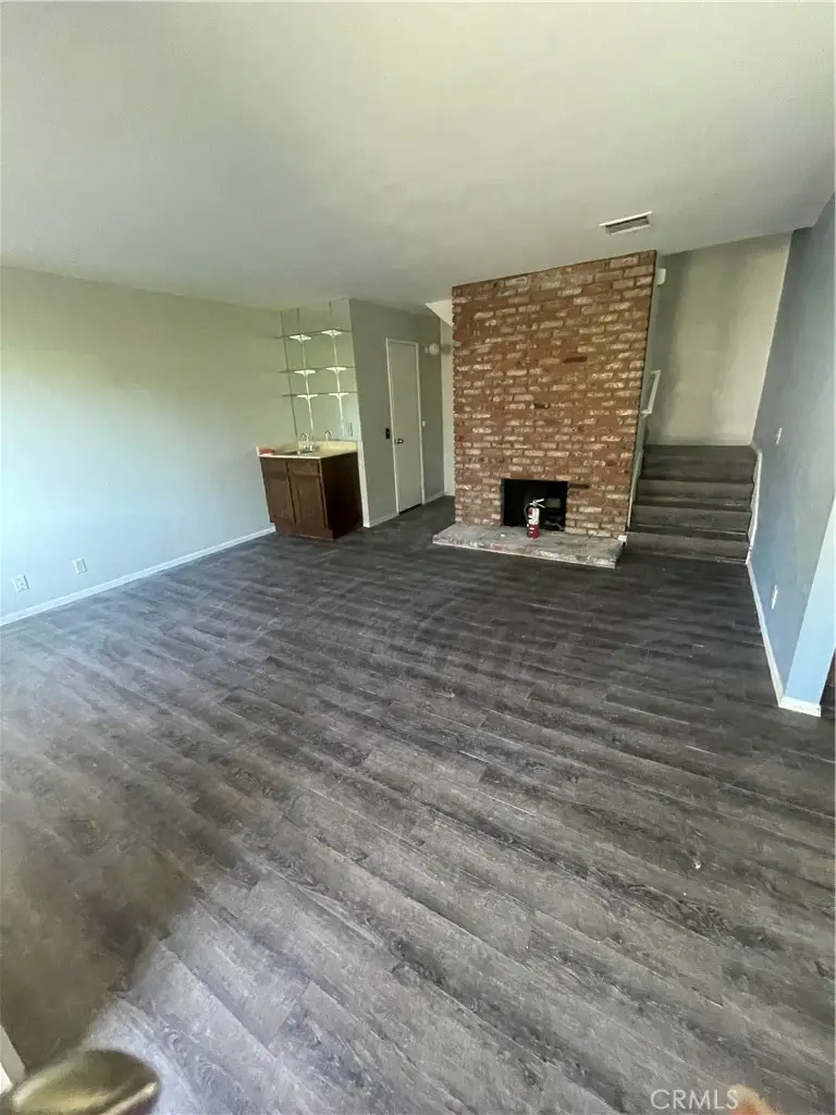 10215 Variel, Chatsworth, CA 91311 - #2