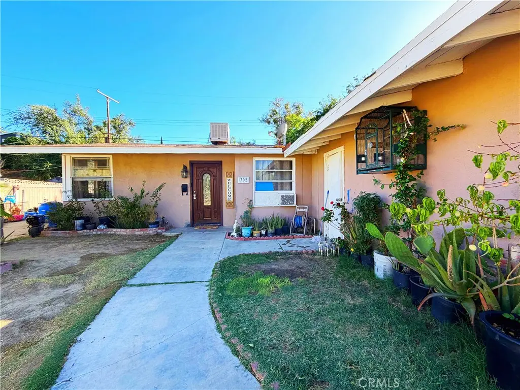 302 E Avenue R11, Palmdale, CA 93550 - #1
