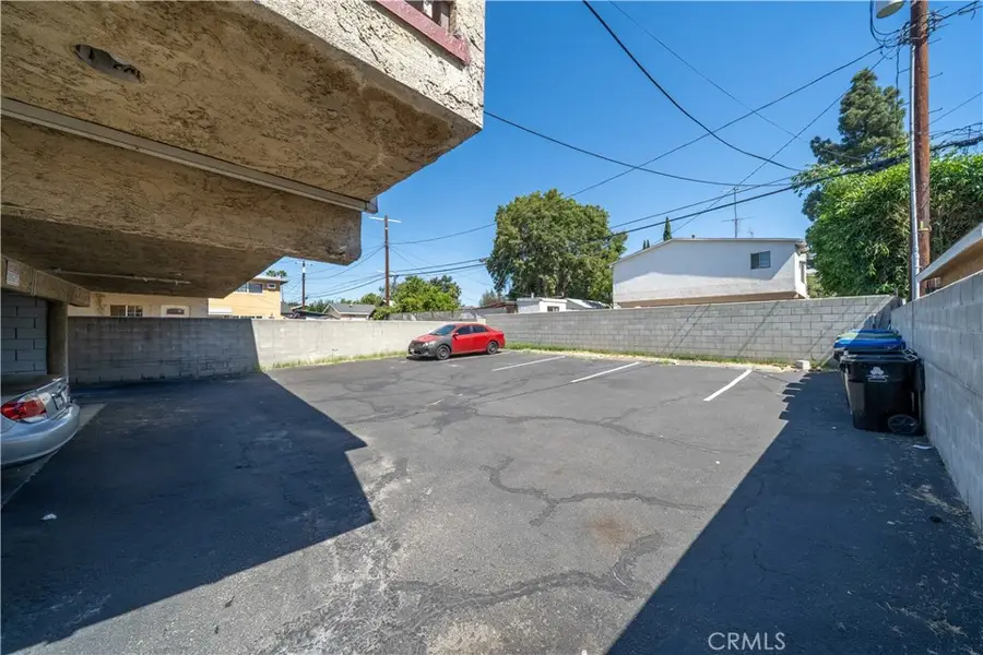 11249 Emelita Street, North Hollywood, CA 91601 - #3