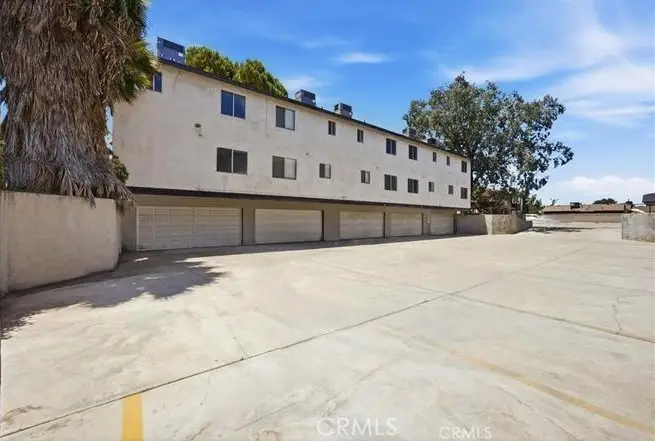 3604 Panama, Bakersfield, CA 93313 - #2