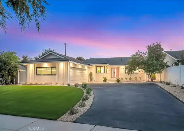 7915 Owensmouth, Canoga Park, CA 91304