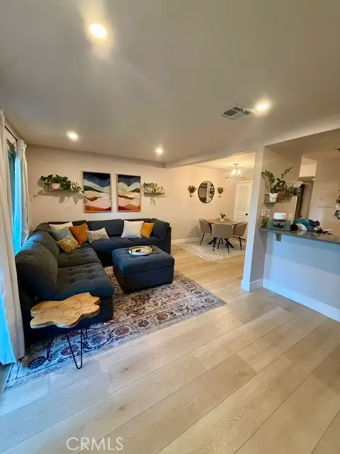 1912 Heywood, Simi Valley, CA 93065