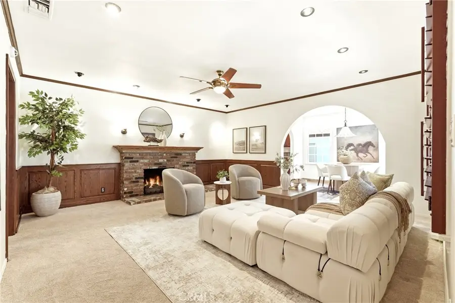 1044 N Pass Ave, Burbank, CA 91505 - #2