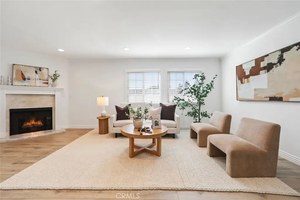 4189 Vineland #120, Studio City, CA 91602 - #1