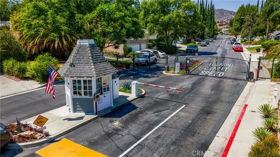 8333 Sedan, West Hills, CA 91304 - #3