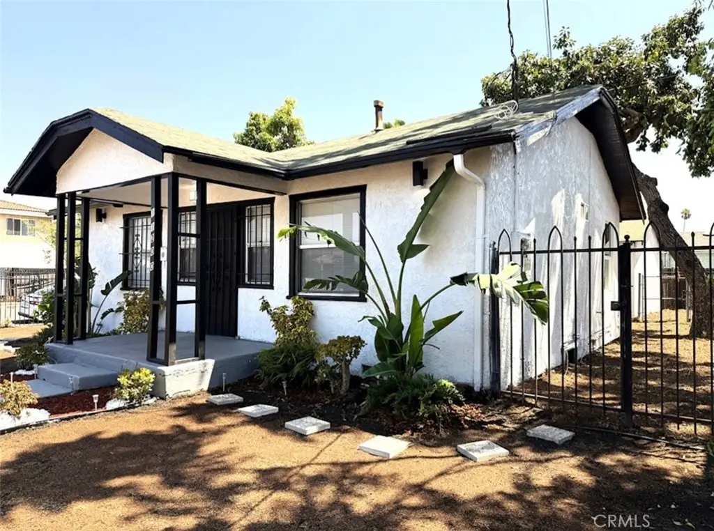 11200 Stanford, Los Angeles, CA 90059 - #1