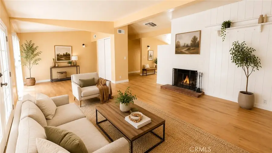 1016 W Avenue H5, Lancaster, CA 93534 - #2