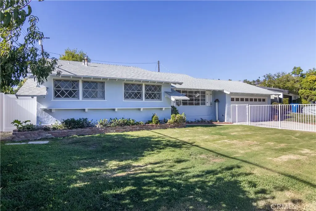 11543 Swinton Avenue, Granada Hills, CA 91344 - #1