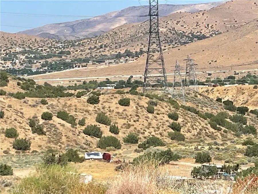 32952 Angeles Forest Highway, Palmdale, CA 93550 - #2