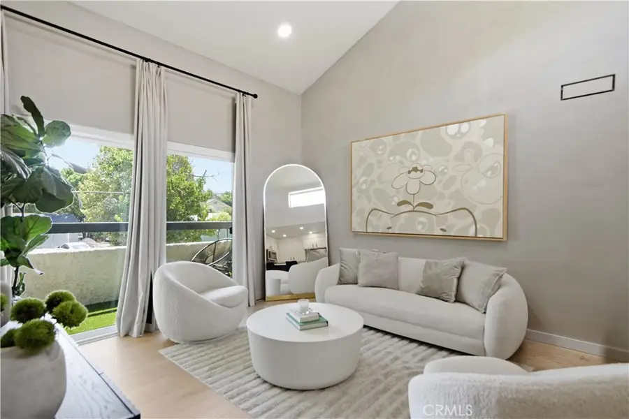 25039 Peachland Avenue #204, Newhall, CA 91321 - #3