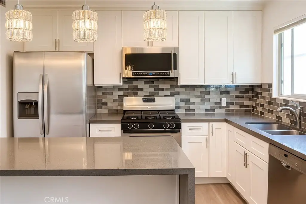 6301 Coldwater Canyon #22, North Hollywood, CA 91606 - #1