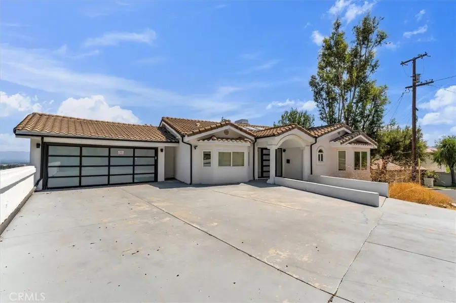 5096 Llano Drive, Woodland Hills, CA 91364 - #3