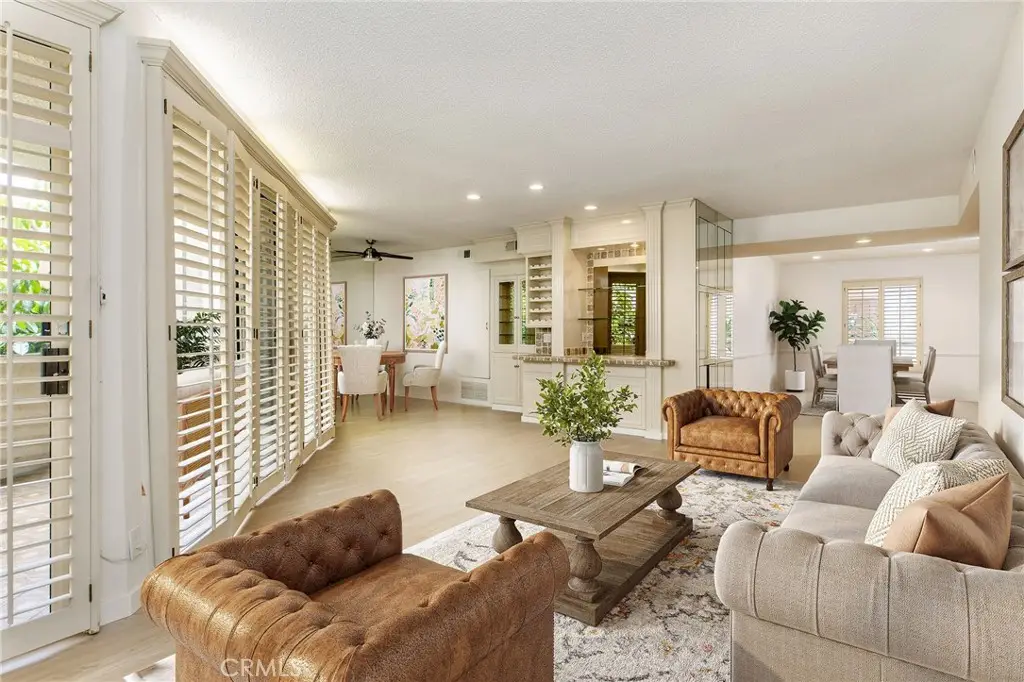 5216 Yarmouth Avenue #105, Encino, CA 91316 - #1
