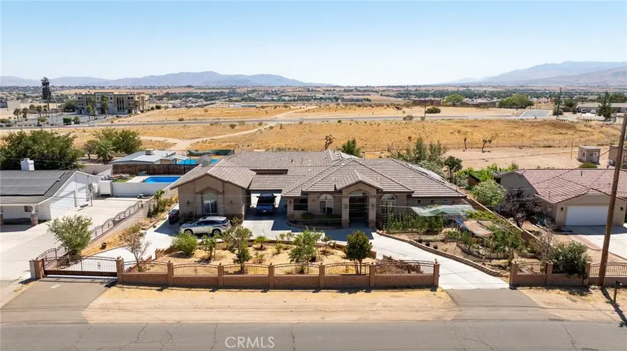18269 Manzanita, Hesperia, CA 92345 - #2