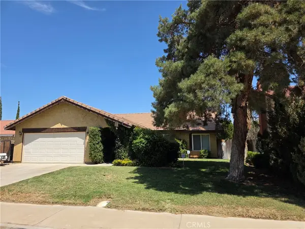 527 Curve Circle, Lancaster, CA 93535