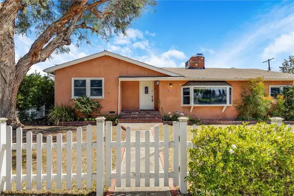 23728 Bessemer Street, Woodland Hills, CA 91367
